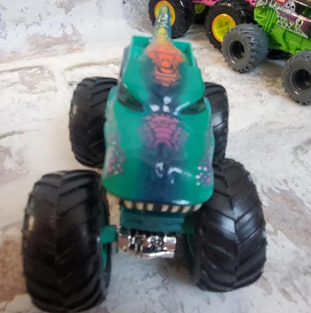 Hot Wheels Assorted Monster Truck Toys - 7 Pc Multicolor